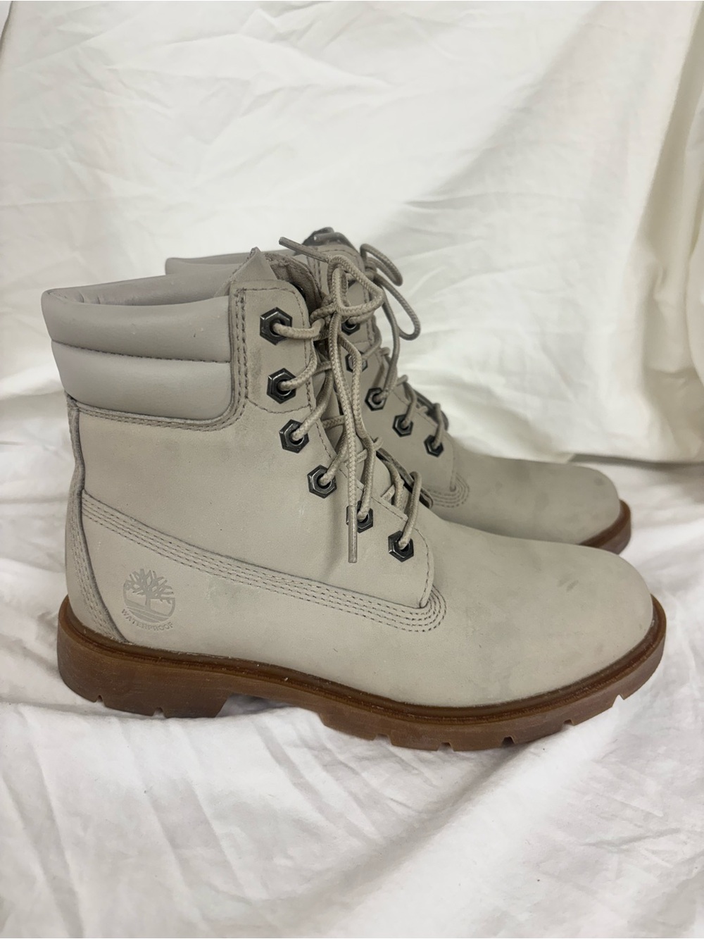 Timberland Light Grey Waterproof Lace-Up Combat Boots | Size 6.5